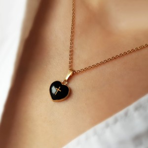 Naszyjnik Serduszko z Krzyżem III