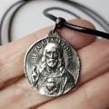 Naszyjnik z Medalionem „Serce Jezusa” III